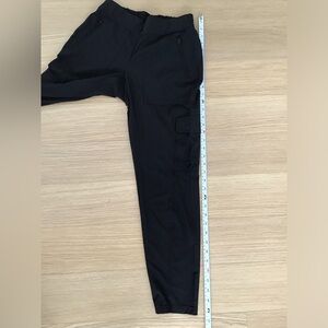 Athleta Black Cargo Pants Size 2